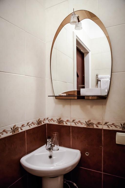 Hotel Ajour Almatý Habitación foto